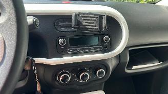 Renault Twingo 1.0 SCe Collection picture 15