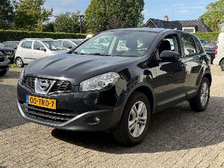krockskadad bil auto Nissan Qashqai 1.6 acenta. ( inruil verkregen ) 2012/3