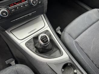 BMW 1-serie 118 D High Executive picture 14