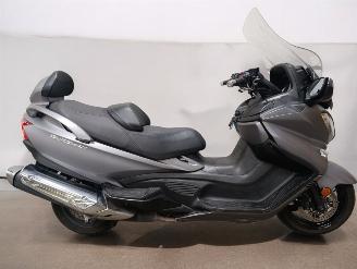 Avarii scootere Suzuki  BURGMAN 2019/5