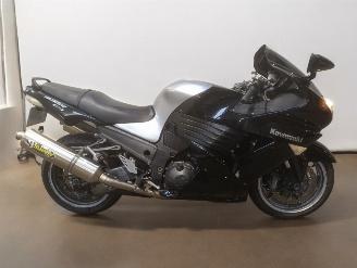 skadebil motor Kawasaki ZZ- R 1400  2007/6