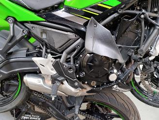 Kawasaki Ninja 650  picture 9