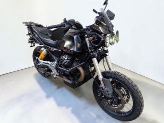 Unfall Kfz Motorrad Moto Guzzi V 850 TT 2021/2