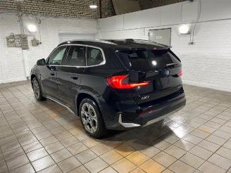 Damaged car BMW iX1 xDrive30 X Line PANO/HUD/AHK/360/H&K/NAVI 2025/4