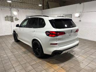 Voiture accidenté BMW X5 xDrive50e M Sport Pro PANO/HUD/AHK/H&K/360 2025/9