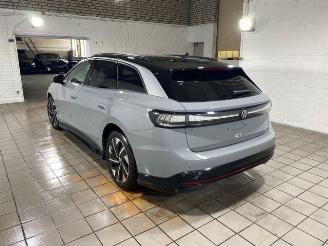 skadebil auto Volkswagen ID.7 Tourer Pro 82 kWh PANO/HUD/AHK/360/H&K/NAVI 2024/12