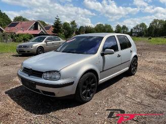 Auto da rottamare Volkswagen Golf Golf IV (1J1), Hatchback, 1997 / 2005 2.0 1999/8