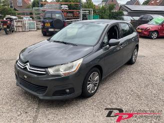 krockskadad bil auto Citroën C4 C4 Berline (NC), Hatchback 5-drs, 2009 1.4 16V VTi 2011/6
