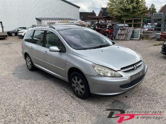 Coche siniestrado Peugeot 307 307 SW (3H), Combi, 2002 / 2008 1.6 16V 2003/2