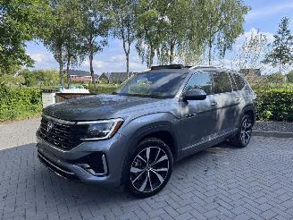 uszkodzony samochody osobowe Volkswagen Gladiator Atlas 2.0 TSI 4-Motion Panoramadak Trekhaak HUD Leer 7 zits !! 2024/10