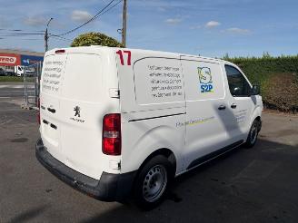 Schadeauto Peugeot Expert  2021/9