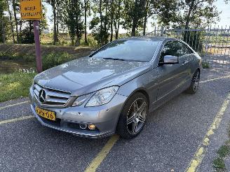 škoda osobní automobily Mercedes E-klasse Coupé 250 CDI Elegance 2010/1
