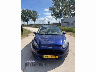 Coche siniestrado Ford Fiesta Fiesta 6 (JA8), Hatchback, 2008 / 2018 1.0 Ti-VCT 12V 65 2015/4
