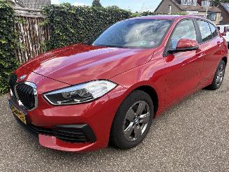 Coche accidentado BMW 1-serie 116 EXE 110 PK AUTOMAAT ZEER ZUINIG !! 2023/9