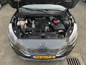 Ford Focus 1.0 EcoBoost Titanium Business picture 18