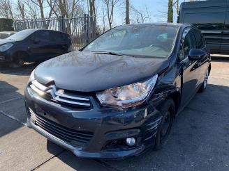Vrakbiler auto Citroën C4 C4 Berline (NC), Hatchback 5-drs, 2009 1.6 e-HDI 2010