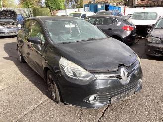 demontáž osobní automobily Renault Clio Clio IV (5R), Hatchback 5-drs, 2012 / 2021 1.5 Energy dCi 90 FAP 2014/5