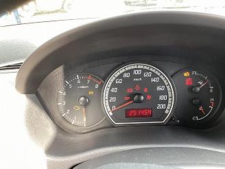 demontáž osobní automobily Suzuki Swift Swift (ZA/ZC/ZD1/2/3/9), Hatchback, 2005 / 2015 1.3 VVT 16V 2006/8