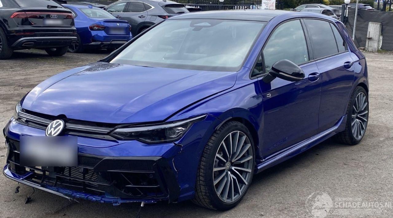 Volkswagen Golf 2.0TSI R Panorama