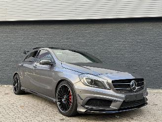 krockskadad bil auto Mercedes A-klasse A45 AMG 4MATIC EDITION 1 PANO 2013/7