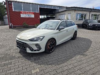 krockskadad bil auto Cupra Leon VZ 245 kW Extreme 2025/8