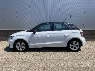 Audi A1 1.0 TFSI Adrenalin Airco, PDC Achter, Stoelverwarming picture 2