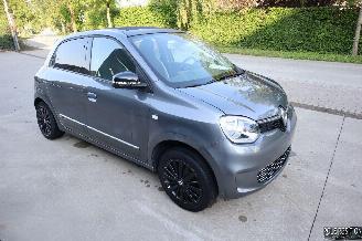 Unfallwagen Renault Twingo 1.0 BENZ 2022/5