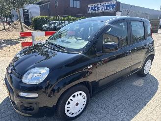 skadebil auto Fiat Panda 0.9 EDIZIONE COOL SCHERM SCHADE! BOUWJAAR 2014  3350 EURO 2014/2