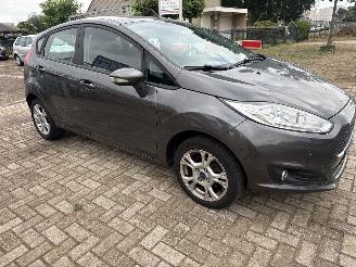 Coche accidentado Ford Fiesta 1.0 ULTIMATE 78566 KM NAP BOUWJAAR 2017 RIJDBAAR 4850 EURO 2017/4