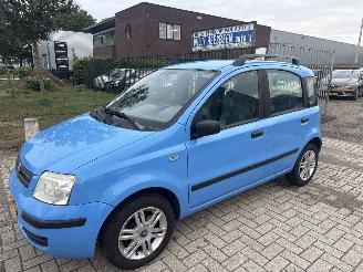 Käytettyjen passenger cars Fiat Panda 1.2 EMOTION AIRCO BOUWJAAR 2006 231913 KM   850 EURO VAST! 2006/9
