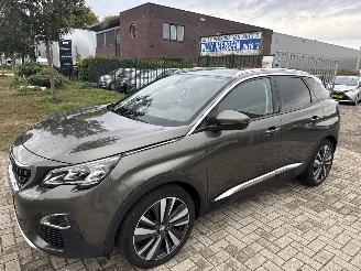 krockskadad bil auto Peugeot 3008 1.2 ALLURE 2e EIGENAAR HAGELSCHADE! BOUWJAAR 2018 6900 EURO 2018/6