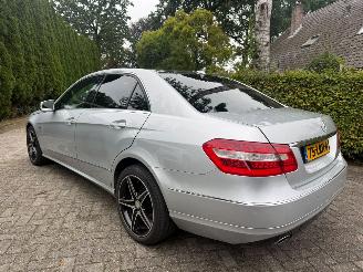 krockskadad bil auto Mercedes E-klasse 200 CDI AUTOMAAT SUPER NETTE AUTO 2010/6