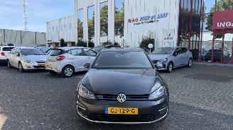 Unfallwagen Volkswagen Golf 1.4 GTE HYBRID 2015/6