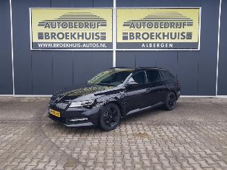 krockskadad bil auto Skoda Superb Combi 1.4 TSI iV Business Edition Plus 2021/6