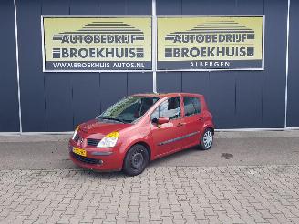 uszkodzony samochody osobowe Renault Modus 1.2-16V Dynamique Luxe 2006/2