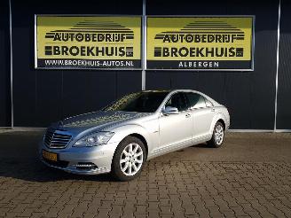 Schadeauto Mercedes S-klasse 400 HYBRID Lang Prestige Plus 2010/10