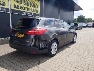 Ford Focus Wagon 1.0 Trend picture 8