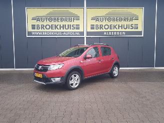 uszkodzony samochody osobowe Dacia Sandero 0.9 TCe 10th Anniversary 2015/8
