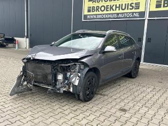 demontáž osobní automobily Renault Mégane Megane III Grandtour (KZ), Combi 5-drs, 2008 / 2016 1.5 dCi 110 2013/4