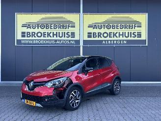 voitures voitures particulières Renault Captur Helly Hansen 2015/6
