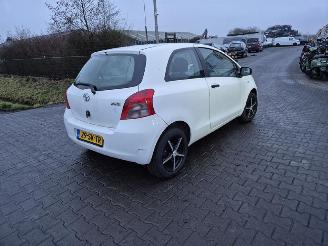 Sloopauto Toyota Yaris 1.0 12v 2006/2