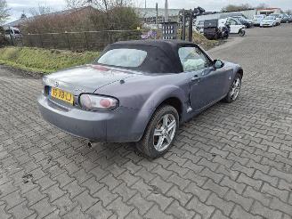 Salvage car Mazda MX-5 1.8 16v 2007/3