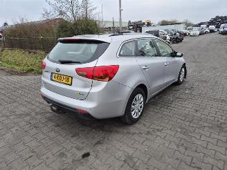 Dezmembrări autoturisme Kia Cee d 1.6 GDi 2013/3
