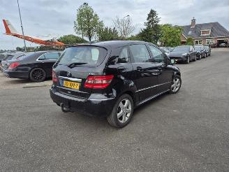Unfallwagen Mercedes B-klasse 180 CDi 2009/4