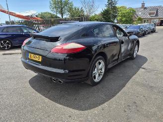 Auto incidentate Porsche Panamera 4S 2012/6