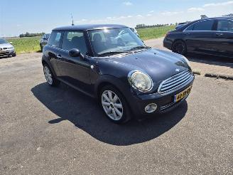 Mini Cooper 1.6 16v picture 4