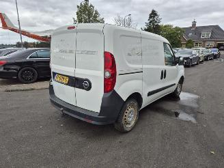 skadebil bedrijf Opel Combo 1.3 CDTi 2016/1