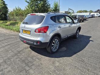 Salvage car Nissan Qashqai 1.6 2009/11
