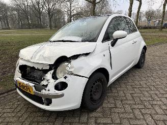 krockskadad bil auto Fiat 500  2008/1
