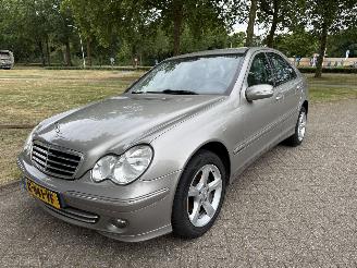 škoda osobní automobily Mercedes C-klasse 220 CDI 2006/1